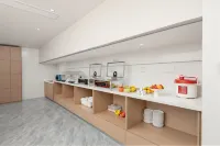 Moon Bay Boutique Hotel (Yangzhou East High-Speed Railway Station Hangji Central Plaza) - Bintang 3
