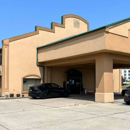 Studio 6 Elkhart, IN