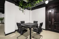 Xihai Yunding Hotel - Pet friendly