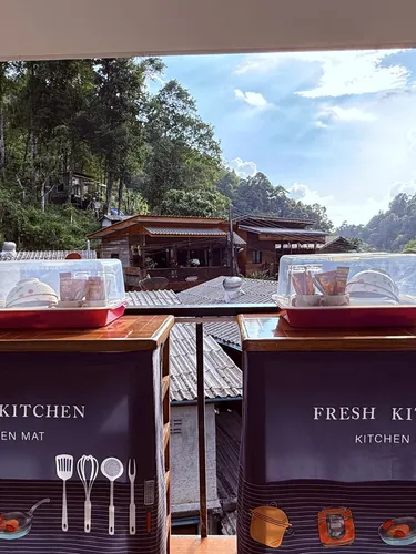 รูปภาพของกินลมชมจันทร์บ้านพักแม่กำปอง