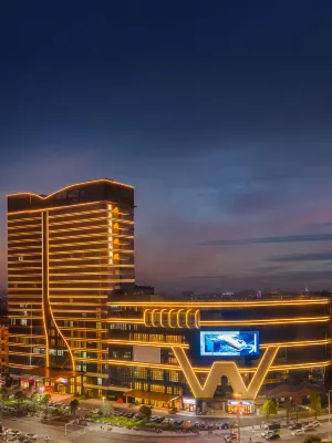Shishi Dongfang Wanjia International Hotel - parkir