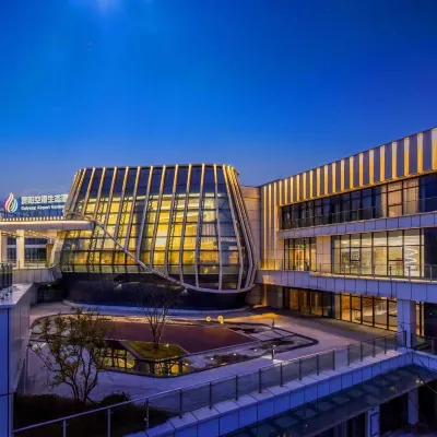 Guiyang Airport Garden Hotel Hotels near Shuanglongnan Railway Station