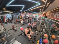 Penthouse 6500 Hotel - Gym