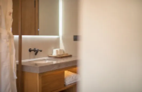 Yulong August Guanshanhai Light Luxury Homestay