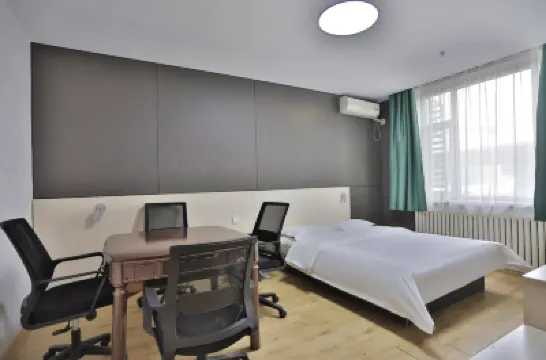 Wenna Hotel (Changchun Qianjin Street Qianwei Hospital) Hotels near Chaoyang