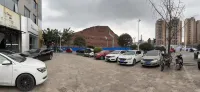 Burke E-sports Hotel (Fushun Branch) - parking