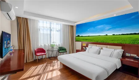 Yue Hotel (Lu Liang Tongle Plaza) Отели в г. Лулян