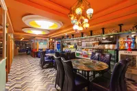 Ruby Elegant Hotel (Xinjiang International Grand Bazaar Erdaoqiao Subway Station) - 3-Sterne