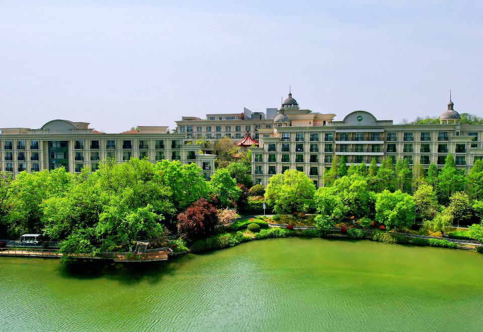 난징 밍파 펄 스프링 호텔