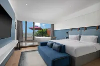 Shanghai Hongqiao Yiju Life Hotel Hotels near BAILIAN OUTLETS PLAZA(QINGPU·SHANGHAI)
