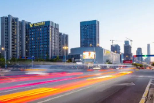 蘇州灣東太湖ウィーン インターナショナルホテル 苏州吴江万象汇周辺のホテル