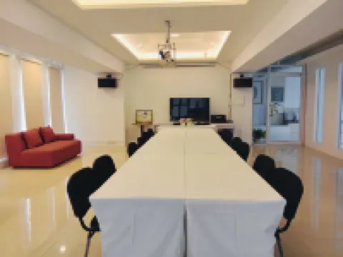 The Zenery Hotel Hotels in Lampang