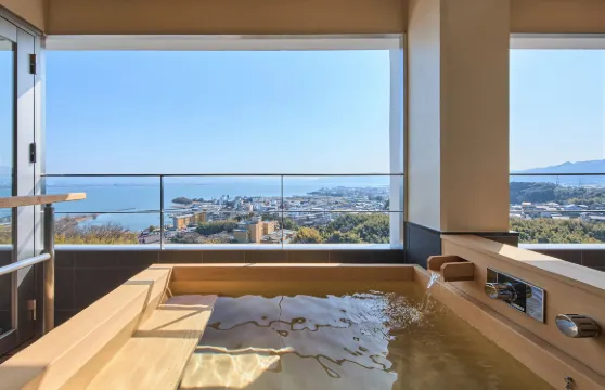 裏湯昔話 雄山荘