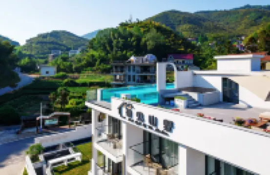 莫幹山初見山野温泉輕奢美宿