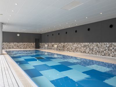 屋内プール ヒルトン名古屋の写真