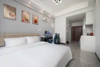 YUNZHOGNTIAN Esports Hotel - Esports