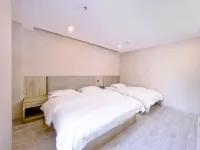 Home Inn Pebble Hotel (Shanghai Songhong Road Subway Station) Hotels in Shanghai