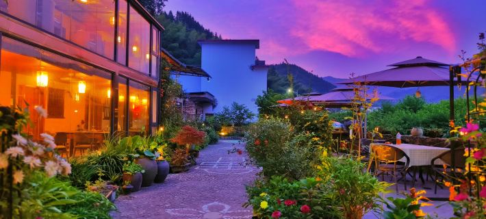 Taoyuan Shanju Inn Hotel a Lechang