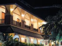 Baan Lanna Hotel Chiangrai Hotels near At Waterside