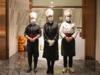 Lavande Hotels Ezhou Evergrande Capital Wuyue Plaza Store - Pysäköinti