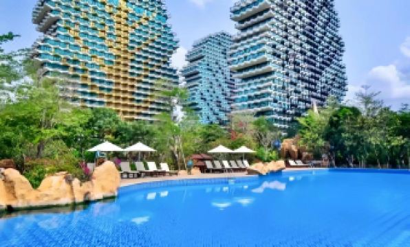 Sanya Big Tree Seven Star Hotel
