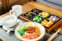 Meteorite Snow Mountain Resort (Rizhao Jinshan Roof View)