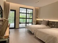 Ice and Snow Mountain Residence Homestay Hotels in Ningshan