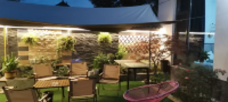 Cozy Courtyard View B&B (Xifu Old Street Branch)