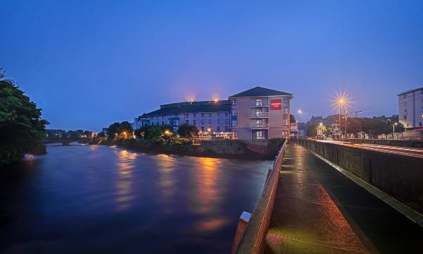 Leonardo Hotel Galway
