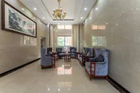 Paiboyun Hotel (Yueyang Xiangyin Jinxiu Mountain Villa) - parking