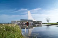 no more sea hotel