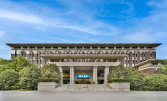 Lidu Hotel (Zhengzhou Fantawild Lvboyuan)