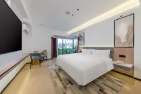 愛麗飯店（美苑國興大潤發店） 江東十里金灘-露營地附近的飯店