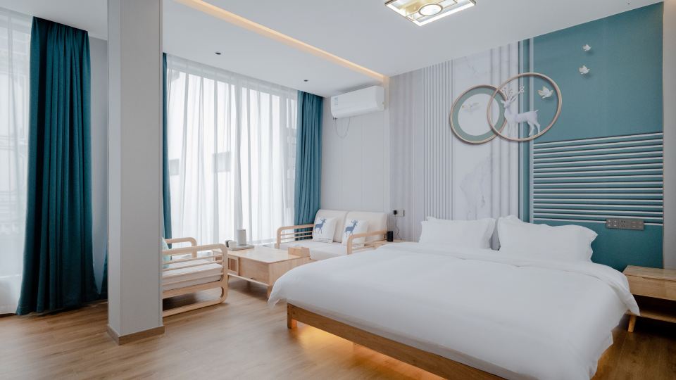 Lijia Courtyard Homestay