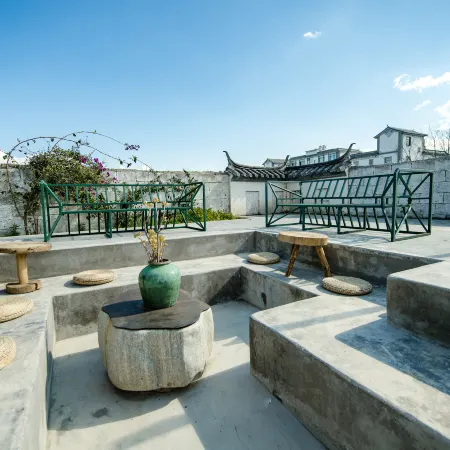 Heyuan Hotel
