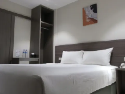 LUN Hotel Manado Hotels in Manado