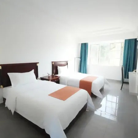 Wanning Kunpeng Hot Spring Resort