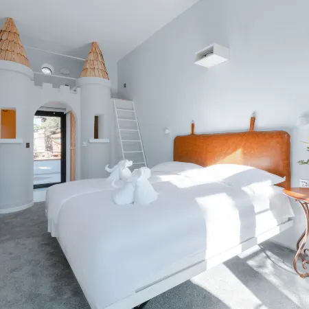 Xiaoniren Mengxiang Holiday Park Отели рядом с достопримечательностью «Станция метро Nankou»