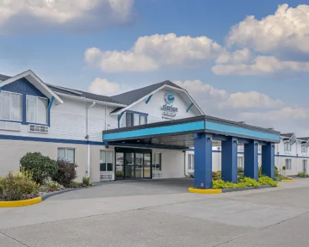 Clarion Pointe Hotels in Jasper