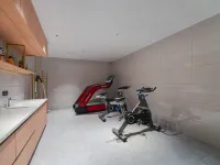 Vienna Hotel(Yucheng Debai Store） - parking