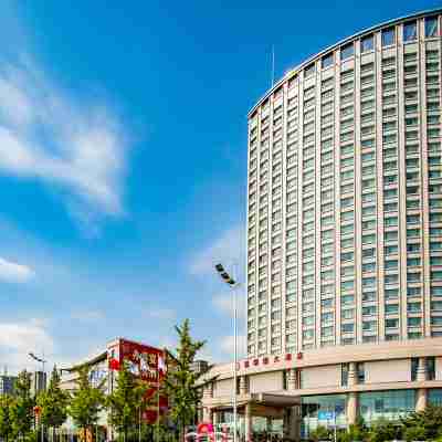 크라운 플라자 호텔 단동 Hotel Exterior