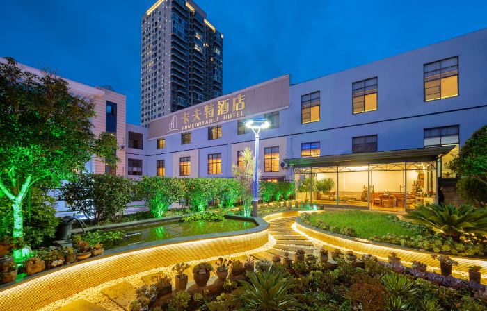 Comfortable Hotel