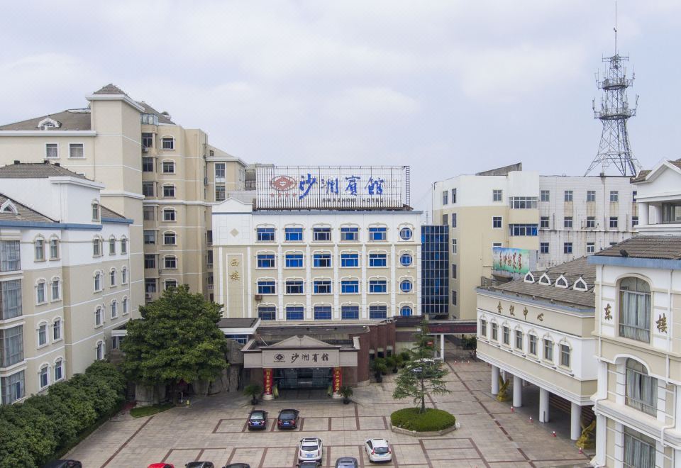 hotel overview picture