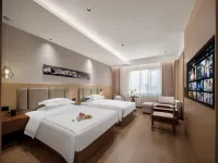 Biyang Jinfeng Hotel (Tongshanhu Avenue)