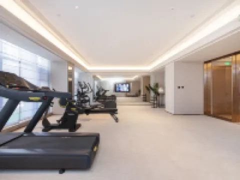 Mercure Hotel (Luoyang Longmen High-Speed Rail Station Municipal Government Branch) โรงแรมในลั่วหยาง