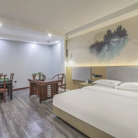 Huaibin Chunnuanhuakai Boutique Hotel (People's Government)