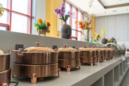 Datong Huangjing Century Hot Spring Hotel