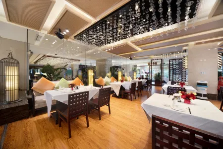 the Qingyuan Hotel Qingcheng