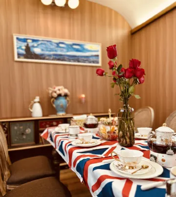 Xiangyun Train Homestay