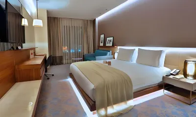 Jiayuan Business Hotel (Puyang Daqing Road Third Senior High School) Hotels near Qingfeng Station